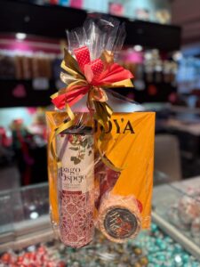 CONTIGO PAN Y CEBOLLA PERO BIEN ACOMPAÑADO SAN VALENTÍN 2026