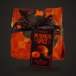 Panettone Pumpkin Spice Fratelli Sicilia con envoltorio naranja sobre fondo de estudio